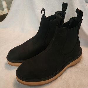 Sorel Black Hi-Line Chelsea Boots